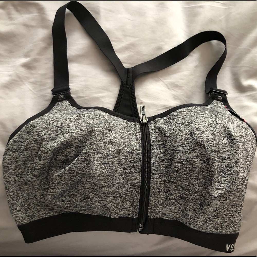 Wireless zip up sports bra